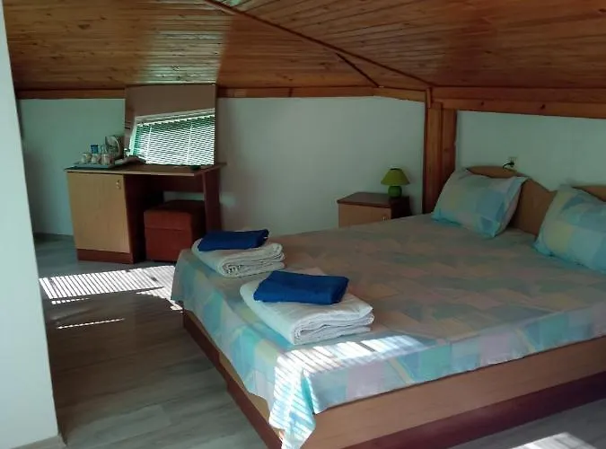 Summer Sz Vendégház Szozopol